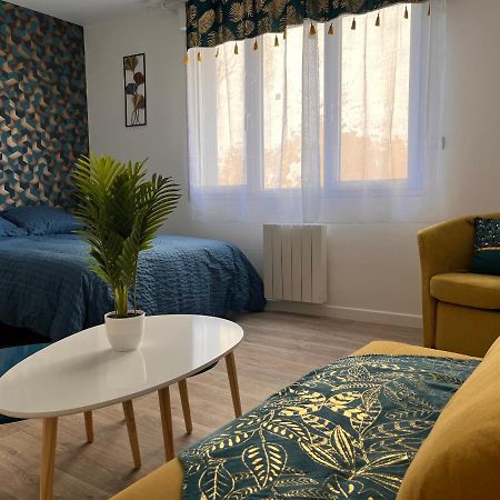Studio Cosy Avec Terrasse, Proche Chantiers Et Airbus Saint-Nazaire  Exterior foto