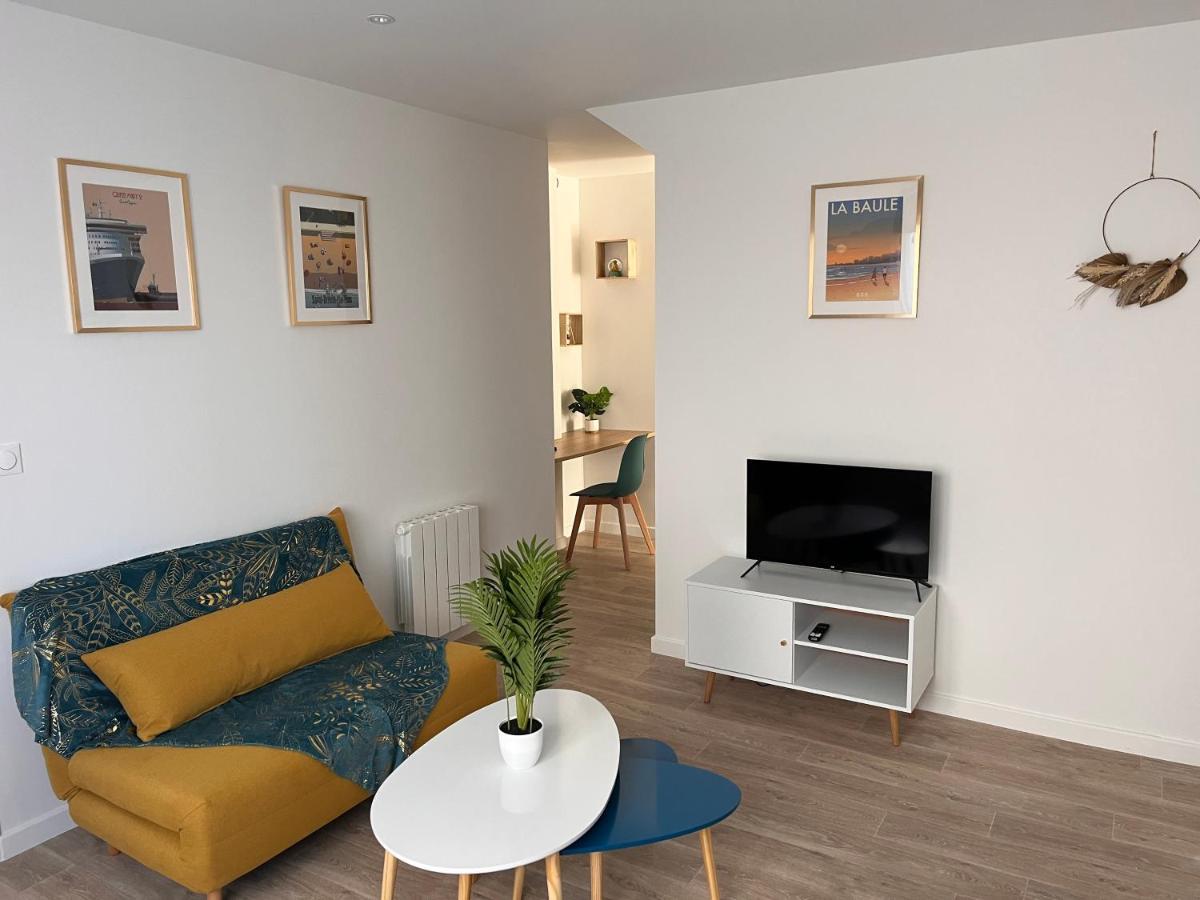 Studio Cosy Avec Terrasse, Proche Chantiers Et Airbus Saint-Nazaire  Exterior foto